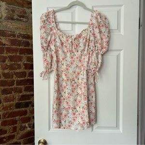 floral puff sleeve dress